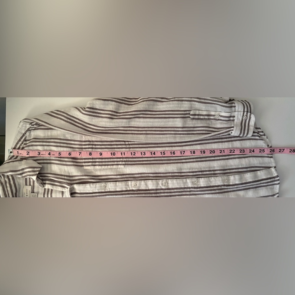 Lucky Brand Women’s Size S Beige and Brown Striped Blouse - Picture 4 of 7